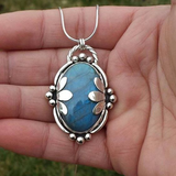 Colar Vintage com Pedra Azul