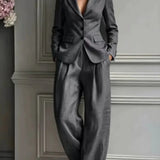 Victoria Conjunto de Fato Elegante com Blazer Justo e Calças Largas