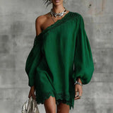 Olivia Vestido Mini de Renda com Ombros à Mostra e Mangas Bufantes