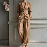 Victoria Conjunto de Fato Elegante com Blazer Justo e Calças Largas