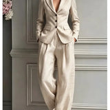 Victoria Conjunto de Fato Elegante com Blazer Justo e Calças Largas